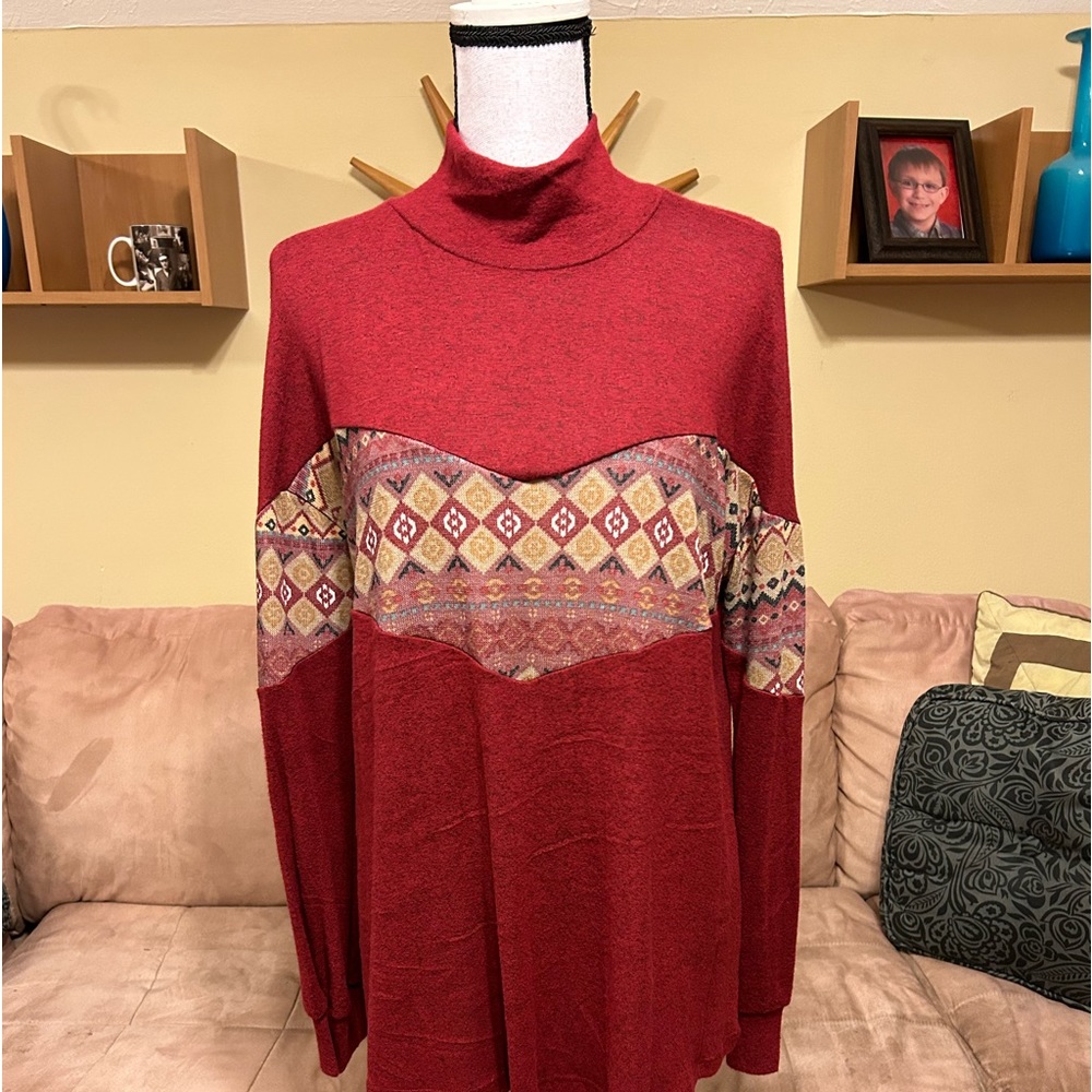 Haptics brand Fleeced Chevron Top